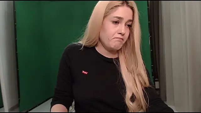 HotFireBabe_ webcam