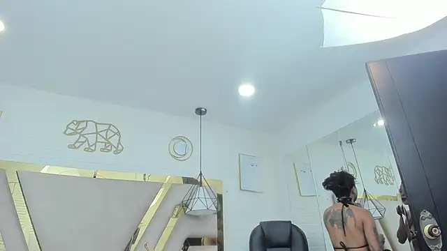 rave_connor webcam