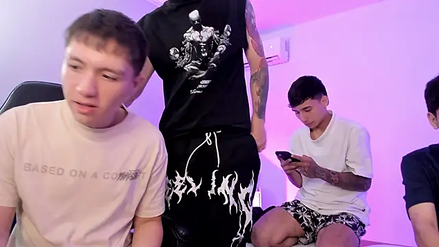 Handsomeboyss19 webcam