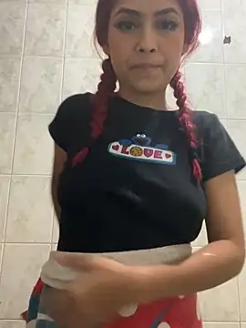 victoria_gloow webcam
