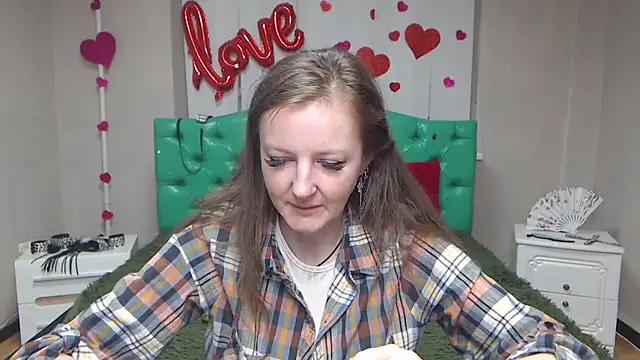 MeganPirs webcam