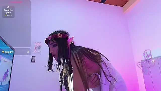 LiiaaGenner webcam