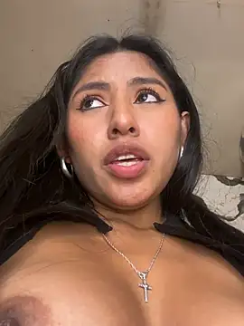 BrunetteBliss69