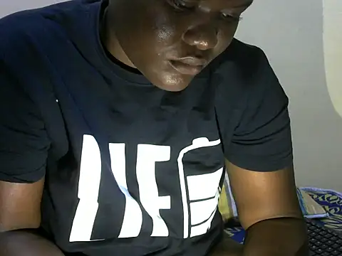 Sugarbaby32 live sex cam