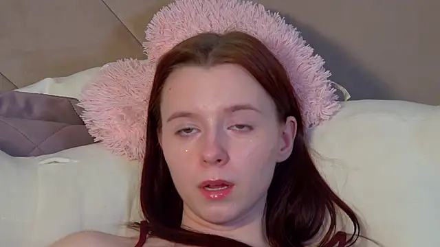 arinakubrick - ArinaKubrick's free webcam - UK Sex Cams