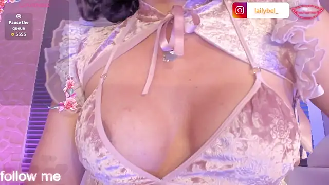 LaiilyBell12 webcam