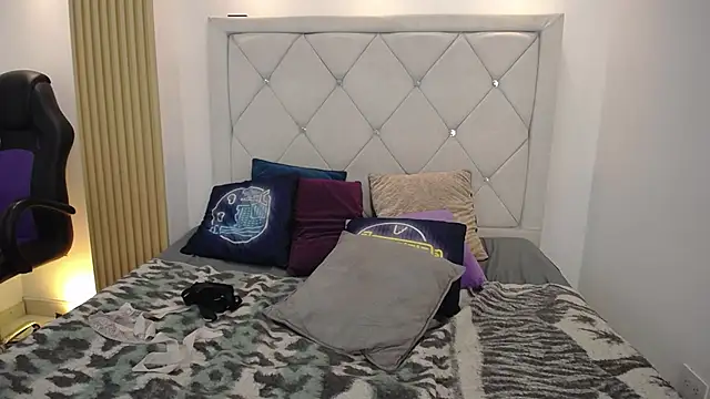 Anaciet_Evans webcam