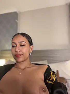 miilablake (F young) - RIDE DILDO 🥵