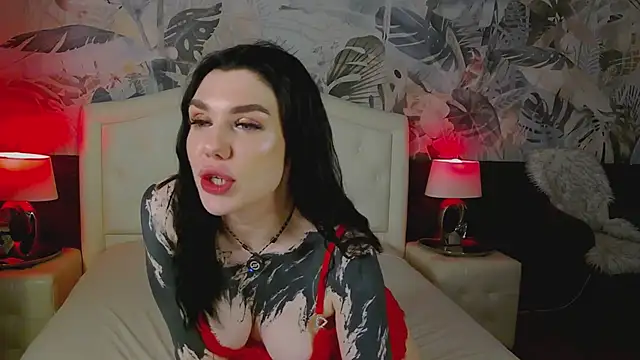 MaeveMoon webcam