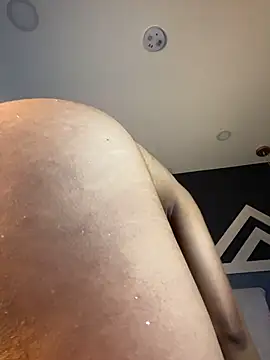 CurlyOopsieXXX
