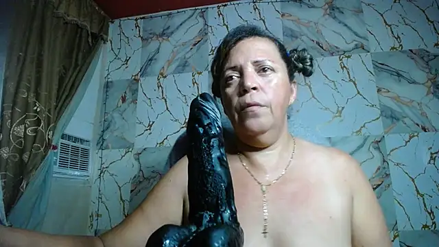 alina_maturehot webcam