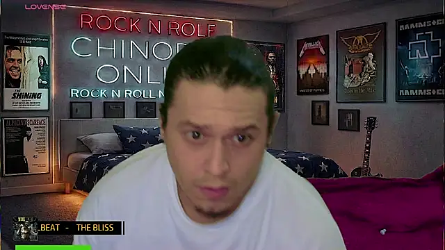 chino_roz webcam