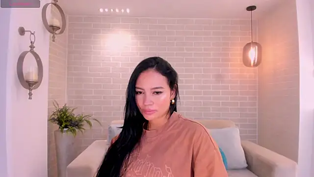 MollyJones_ webcam