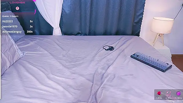 ly_26 (F young) - happy today