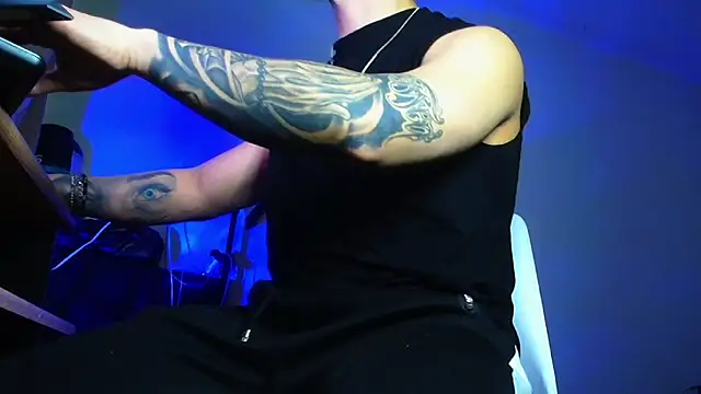 XanderCage99 webcam