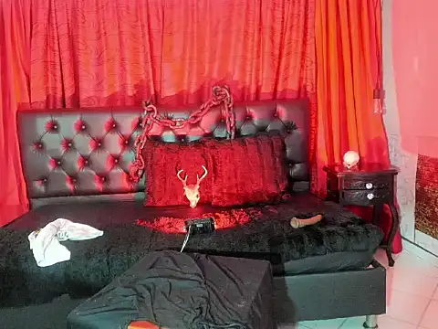 Lilith_madame_satan webcam