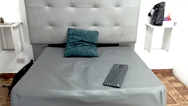 Atley_Dolly webcam