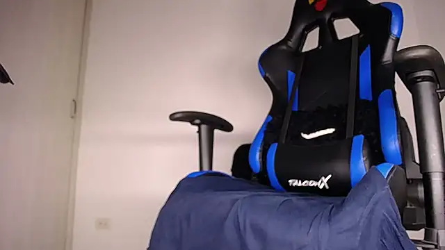 MAXJONES_2 live sex cam