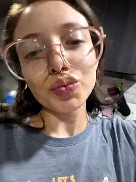 linda-schmidt webcam