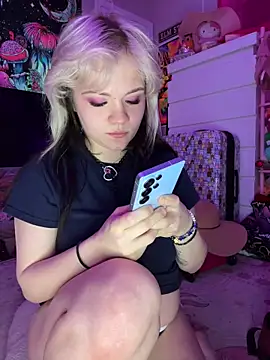 Cutiepiespanks webcam