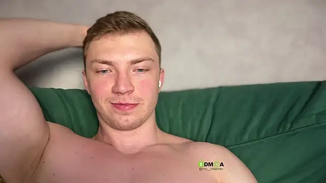 iron__chap webcam