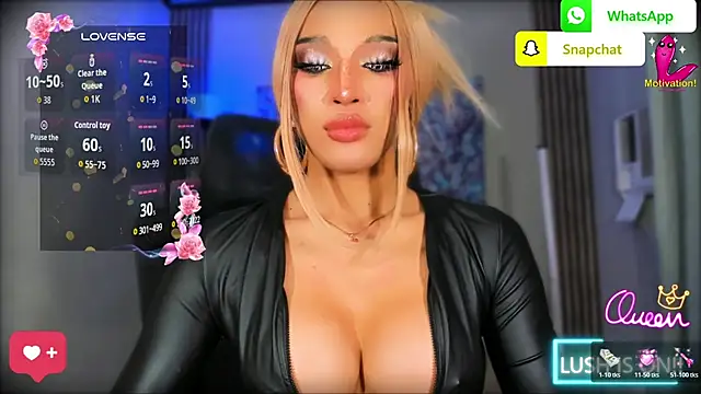 UrDominantBella live sex cam
