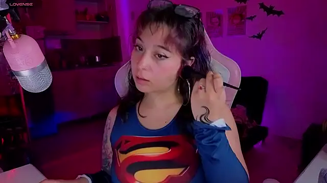 Celeste_Bauman webcam
