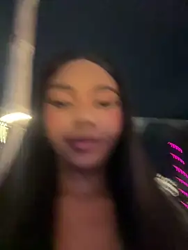Savannahfisher Live Webcam on Stripchat