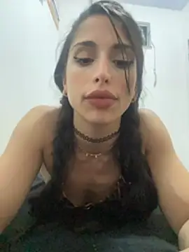 Webcam Model (sweetwanda)  is live.Free join now!