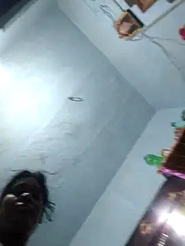 Priyasexcpl webcam