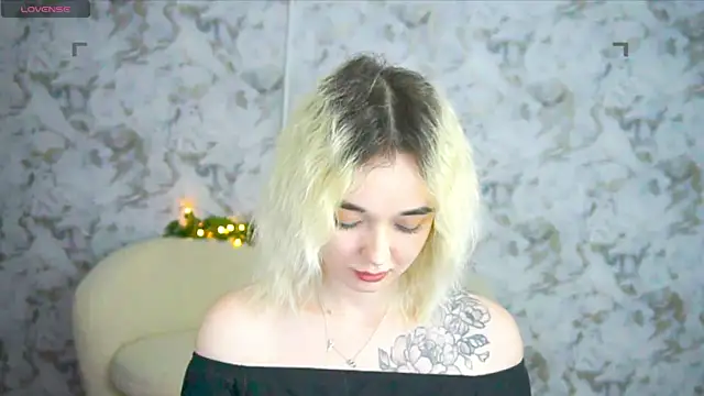 Ashley_S webcam
