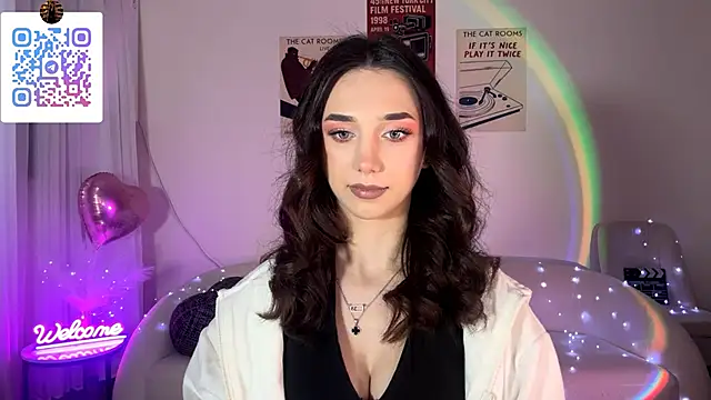 LinaMour webcam