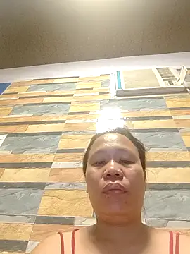 squirtshantal webcam