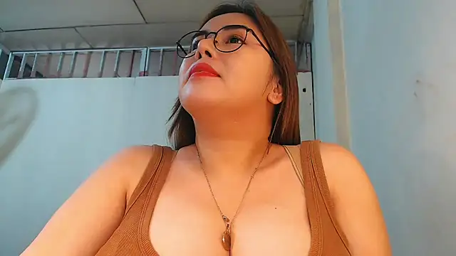 sluty_bunny webcam