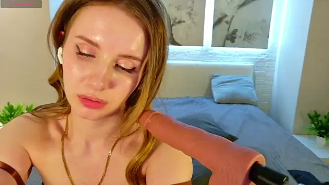 Betty_June webcam