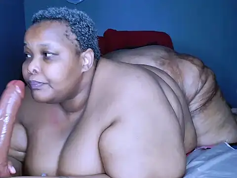 fatafricanqueen webcam