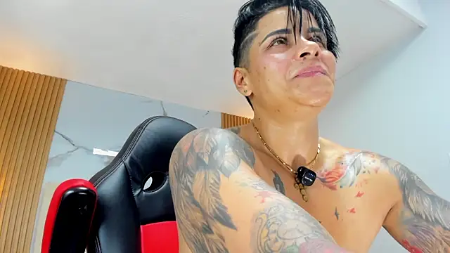 KAROLLJONES1 webcam