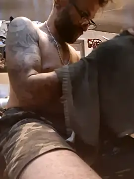 bearded_cross webcam