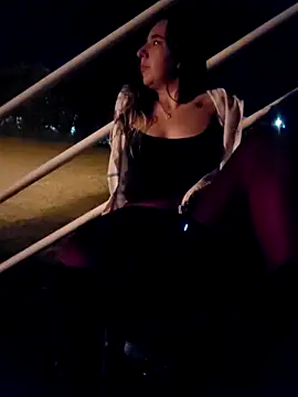 isabella_lovem webcam