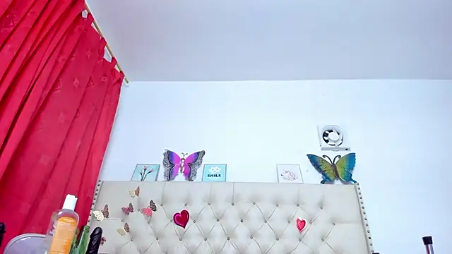 celena_wonder webcam