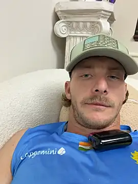 J_CBigCock69 webcam