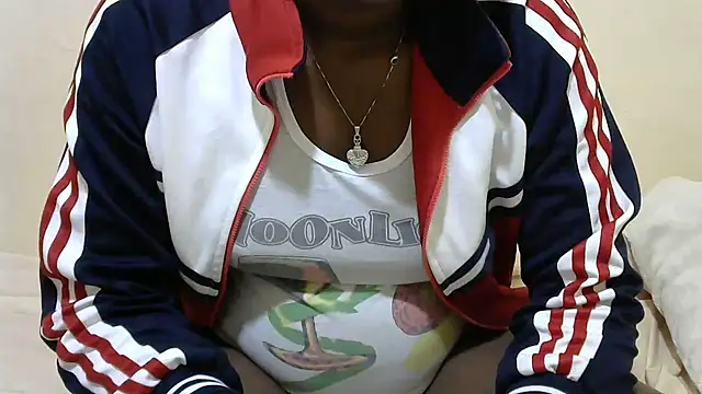 Sexey-amanda88 webcam