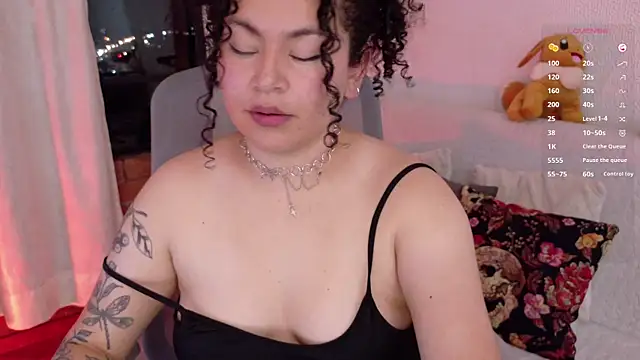 MissBronte webcam