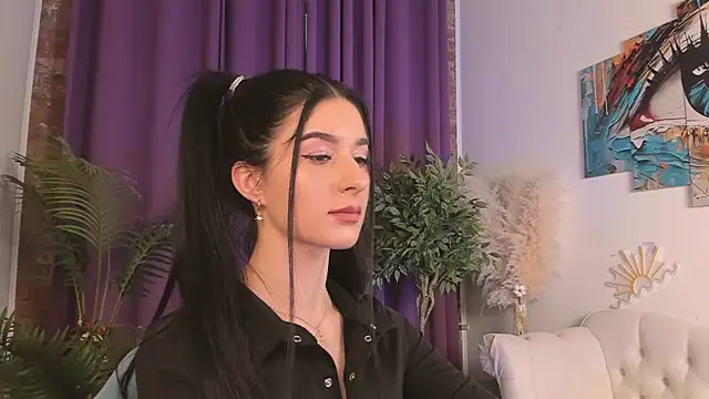 LauraCoy webcam