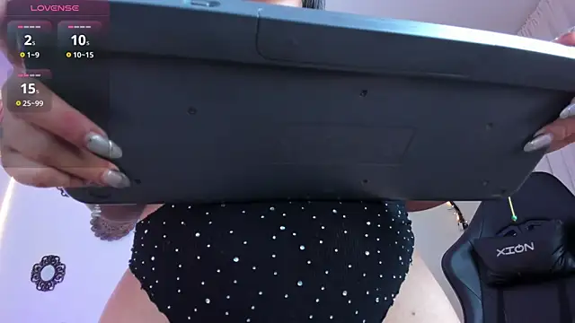 Jimena_Adams webcam