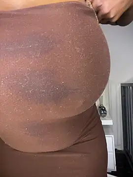 Bustygoddess32