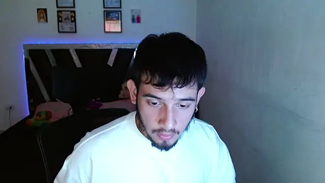 Sebasxxl12 webcam