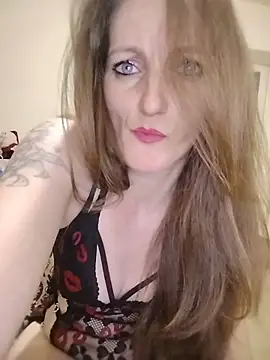 CrazyMaya39 webcam