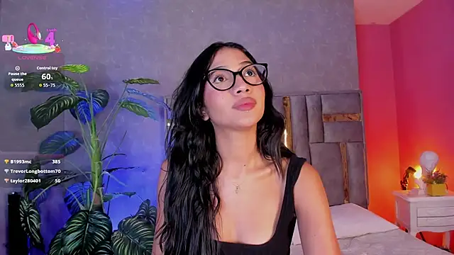 Tyla_Ks webcam