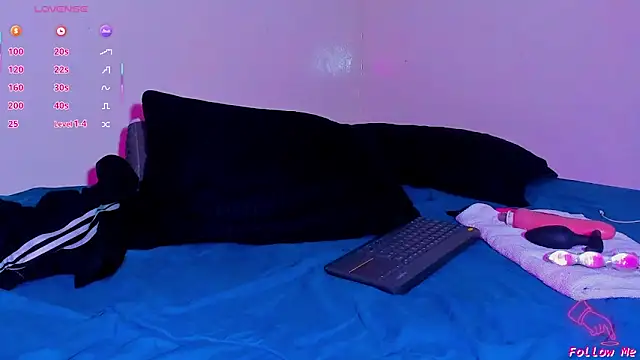 Piggy_Eddy live sex cam